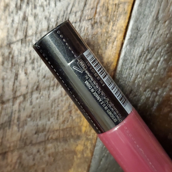 Very Rare - Broadway Colors Buttery MATTE Lip Cream 04 - Hello Sunshine - Picture 9 of 11